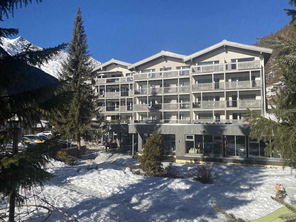 Hotel Kristall Saas-Almagell Dış mekan fotoğraf